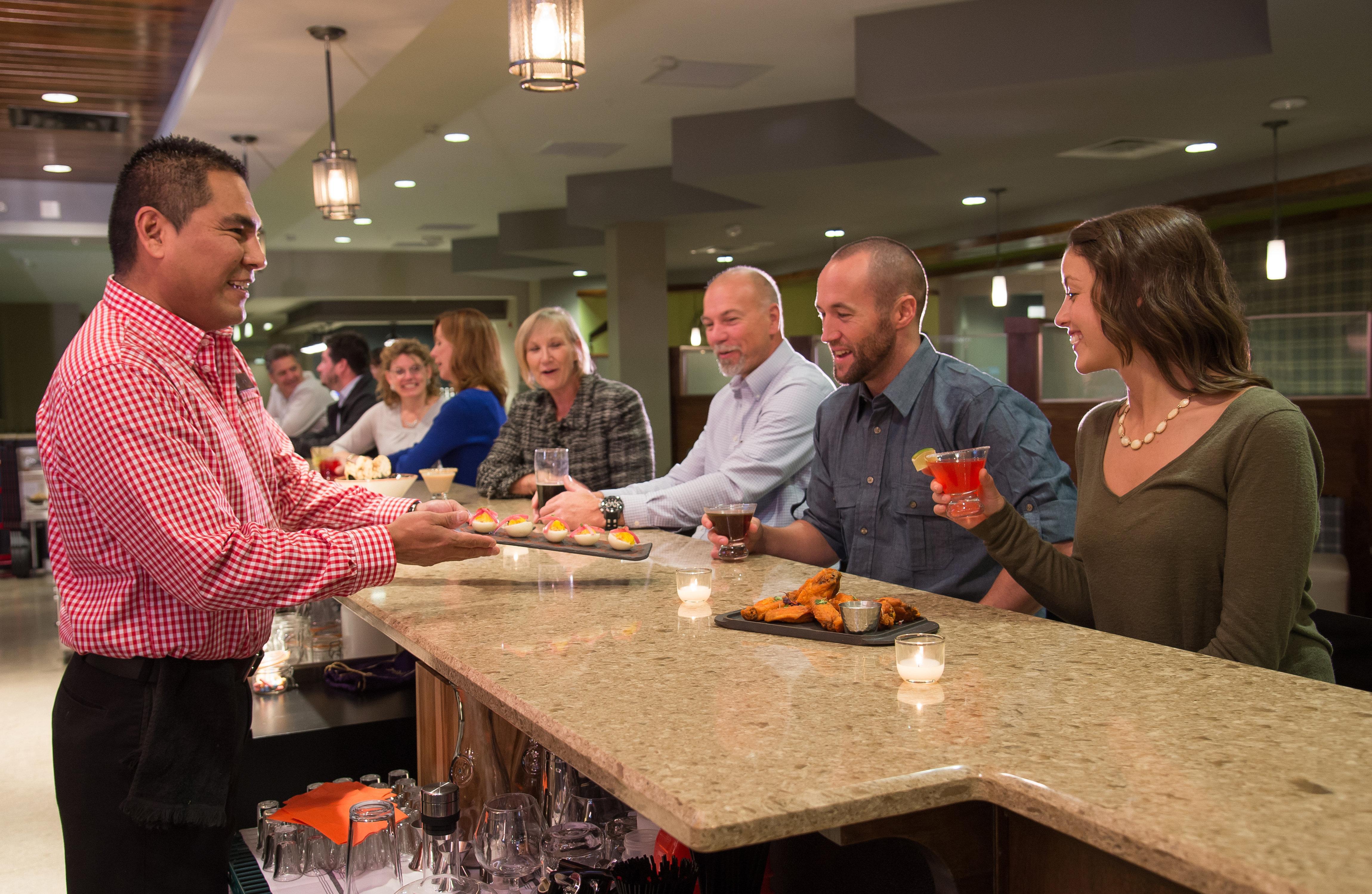 Hotel Indigo Traverse City By Ihg Kültér fotó